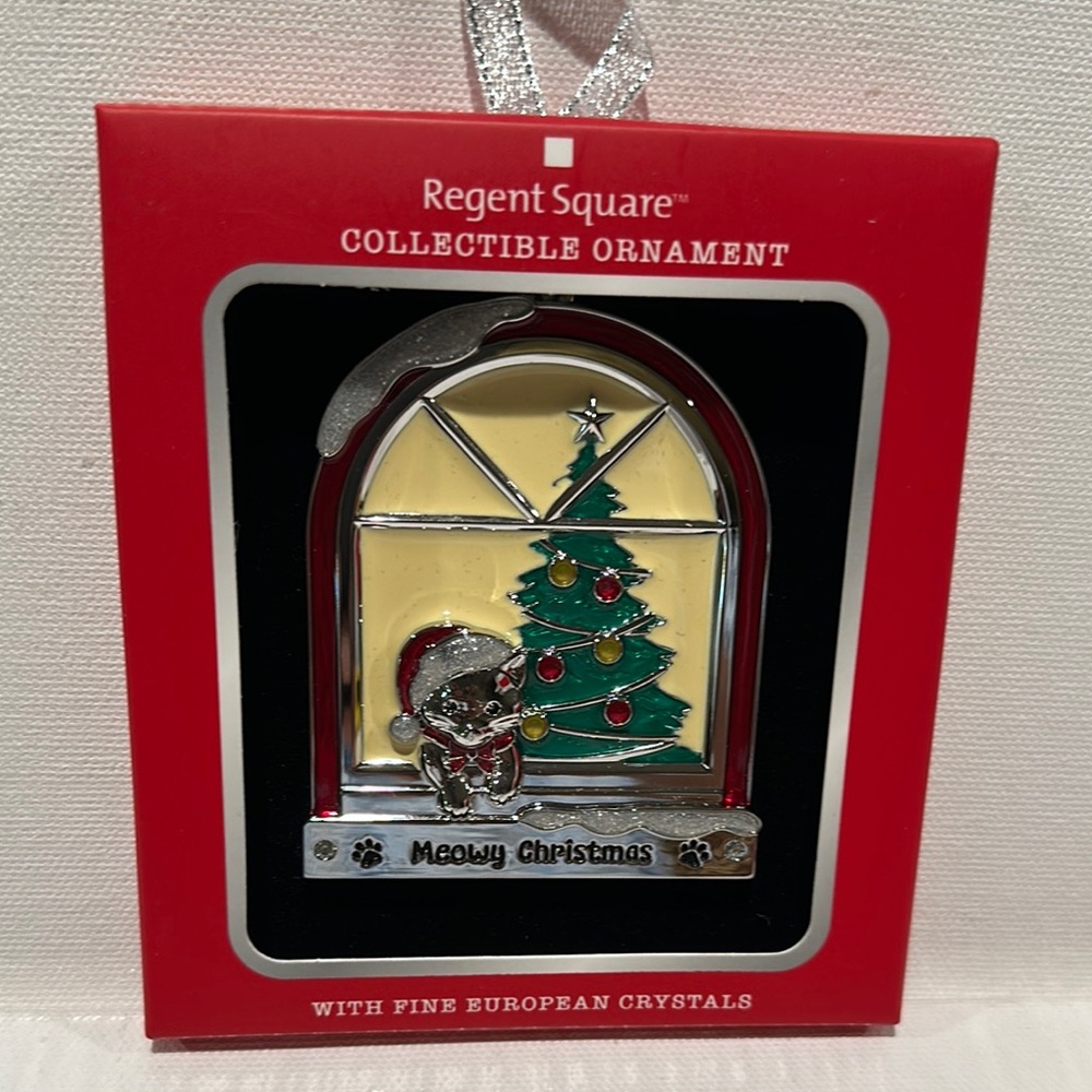 New in Box Regent Square Collectible Ornament with Fine European Crystals.